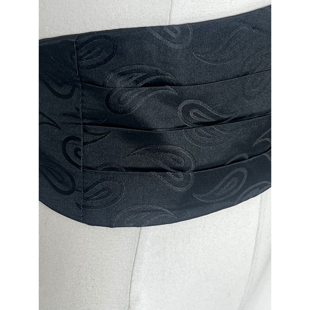 Perry Ellis Mens Black Silk Paisley Cummerbund Hand Made Swiss Fabric Formal